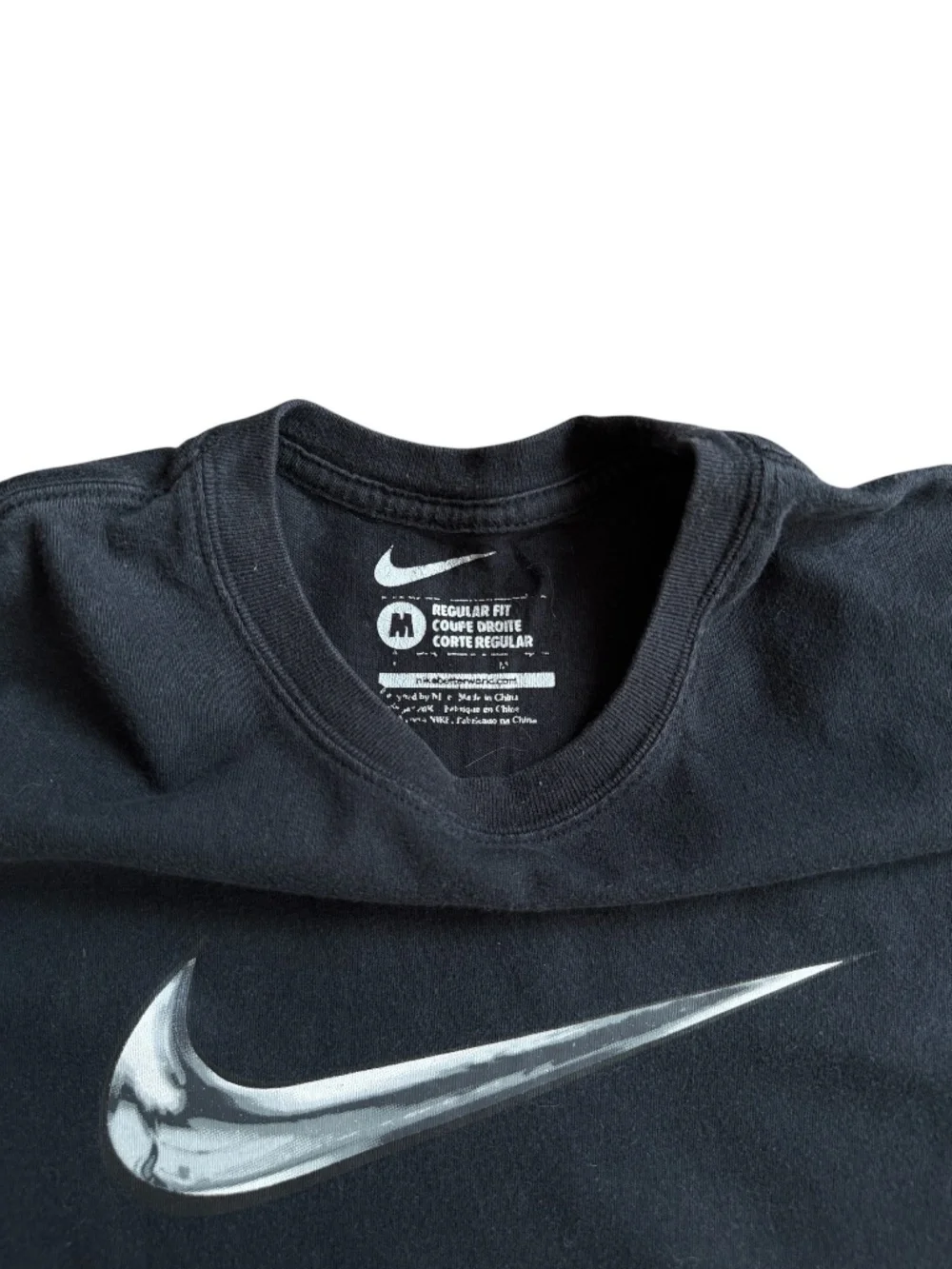 Nike Chrome Swoosh Logo